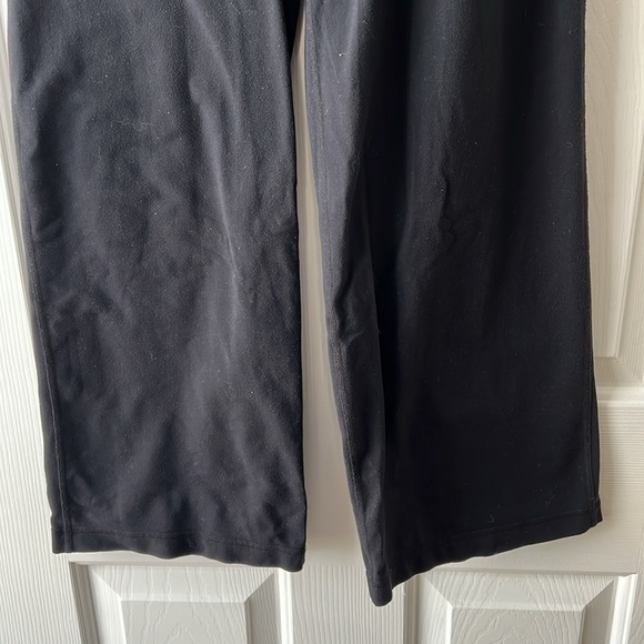 Athleta flared leggings size small petite - Picture 4 of 5